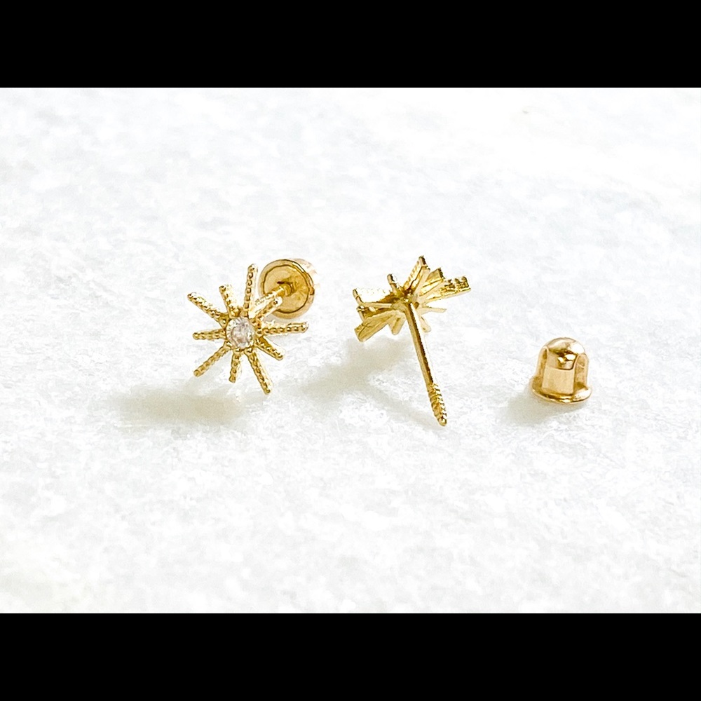 14k solid gold minimal star cubic zirconia studs